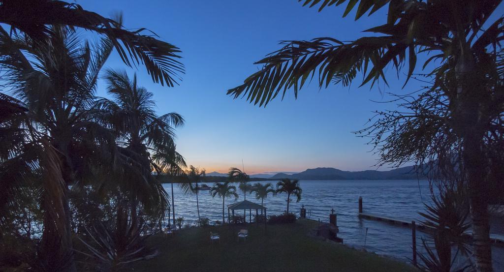 Hinchinbrook Marine Cove Resort Lucinda Exterior photo