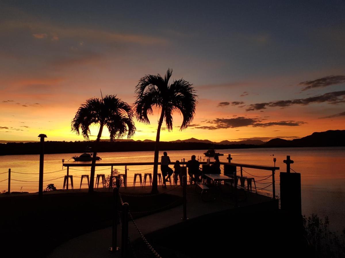 Hinchinbrook Marine Cove Resort Lucinda Exterior photo