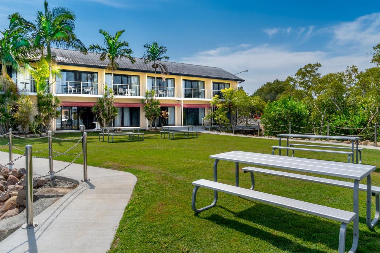 Hinchinbrook Marine Cove Resort Lucinda Exterior photo