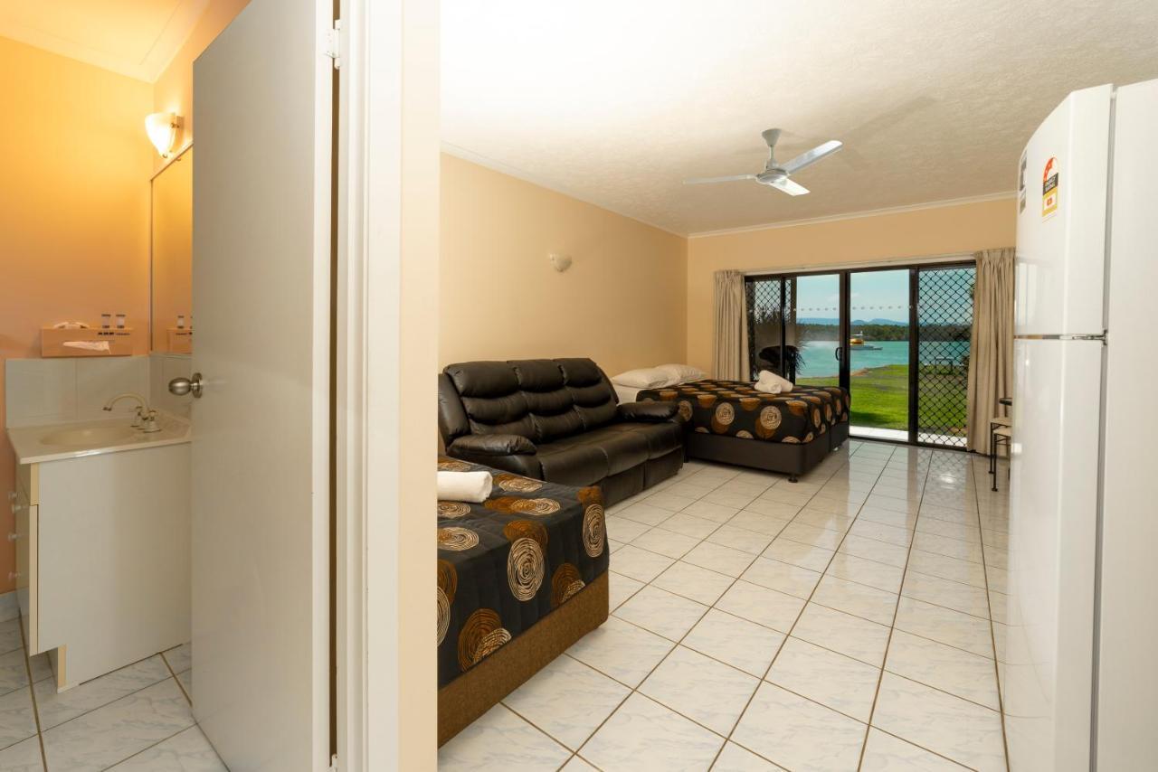Hinchinbrook Marine Cove Resort Lucinda Exterior photo